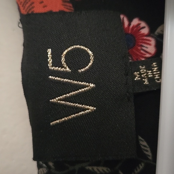 NWOT W5 Anthropologie Floral Embroidered Top - Picture 6 of 9